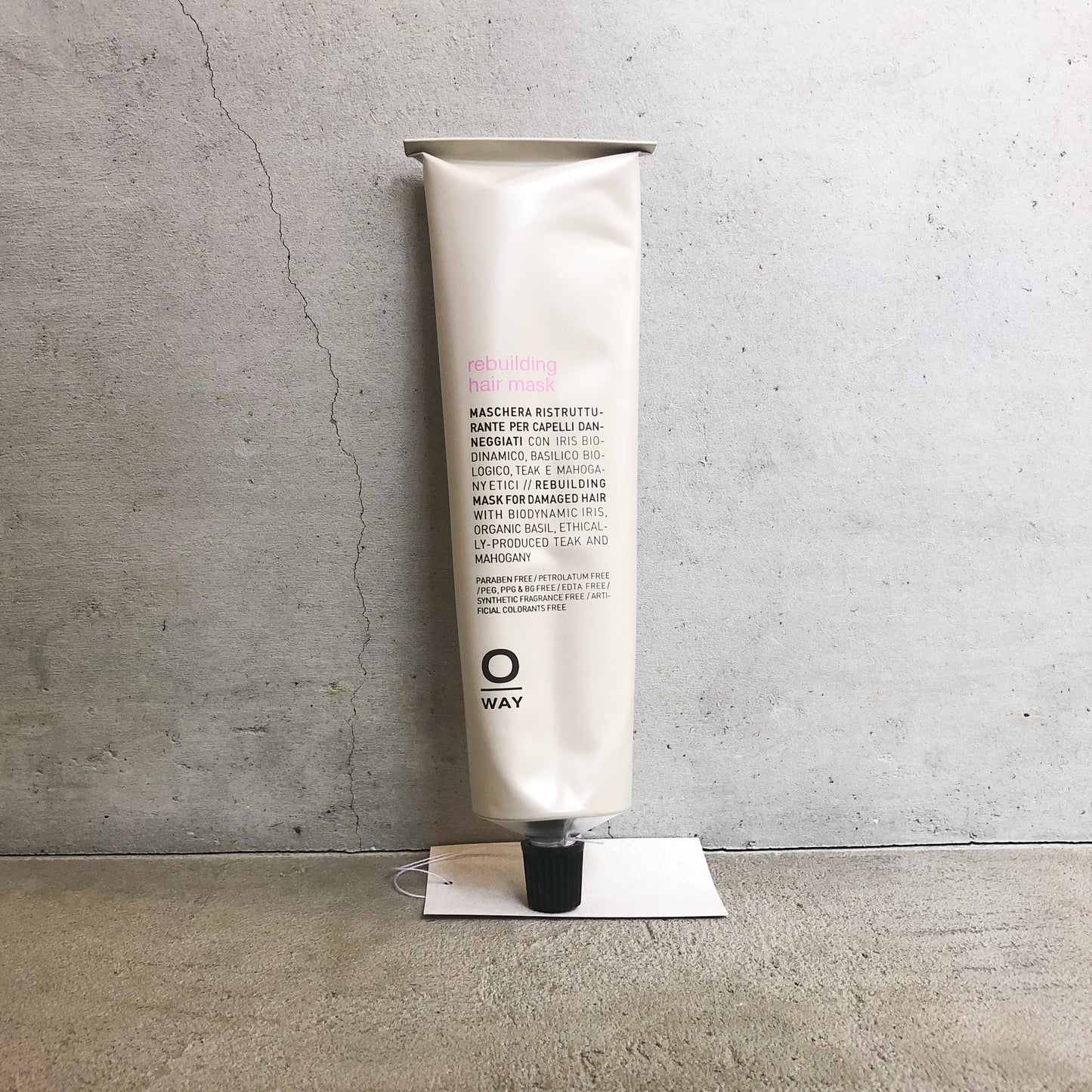 リビルディングヘアマスク
rolland OWAY
rebuilding hair mask