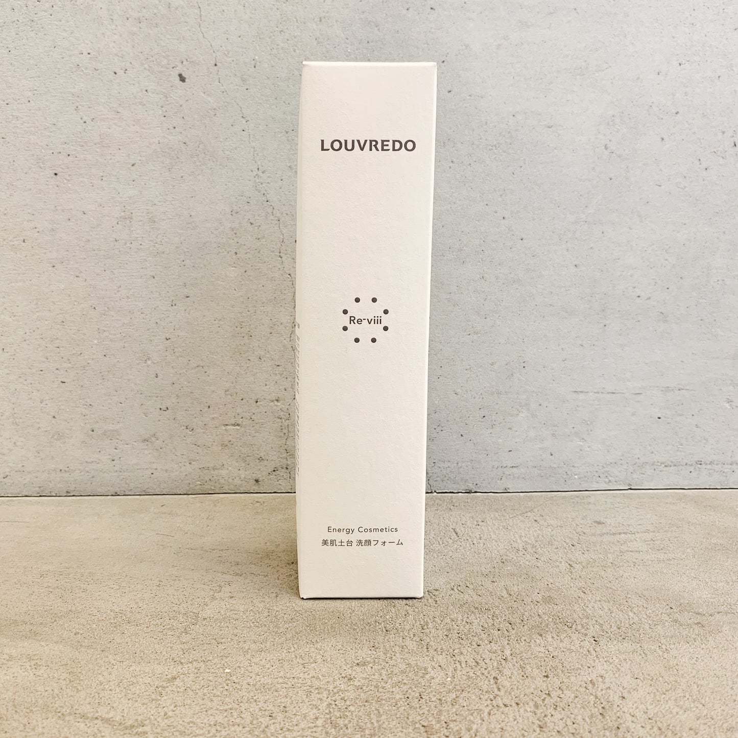 LOUVREDO
レヴィ 洗顔フォーム